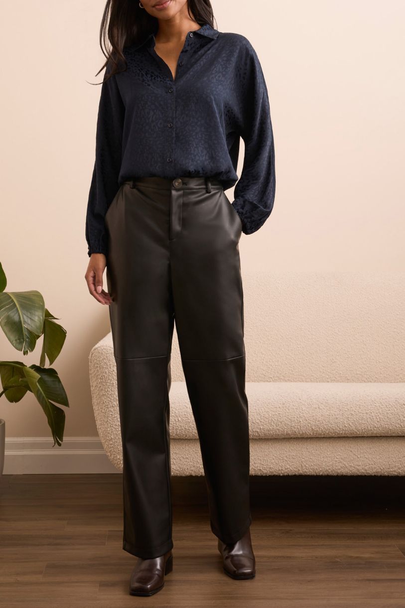 CHEMISIER GARDER LE MYSTÈRE