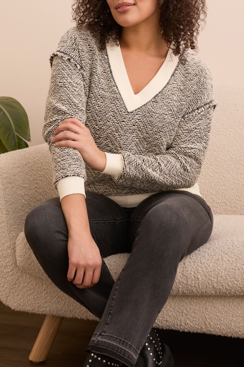 PULL TOUT À L'ENVERS