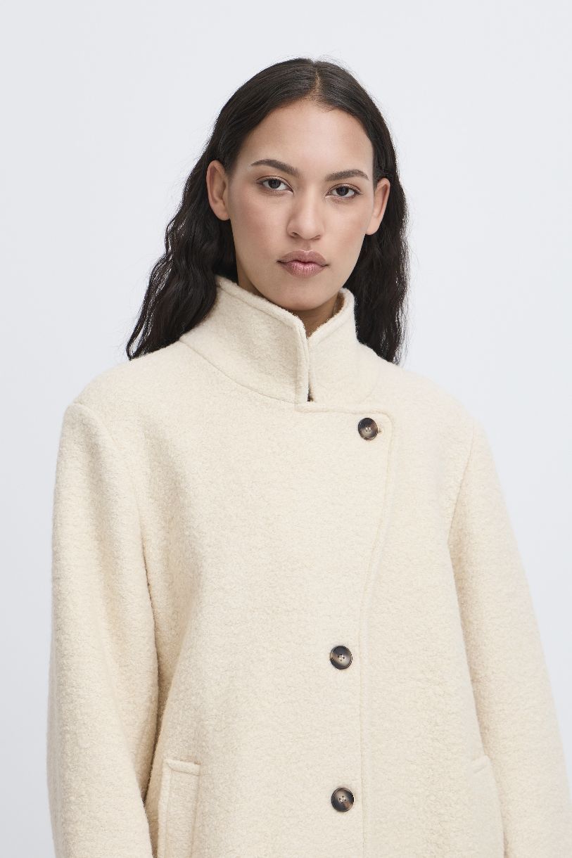 MANTEAU NEUTRALITÉ STIPA