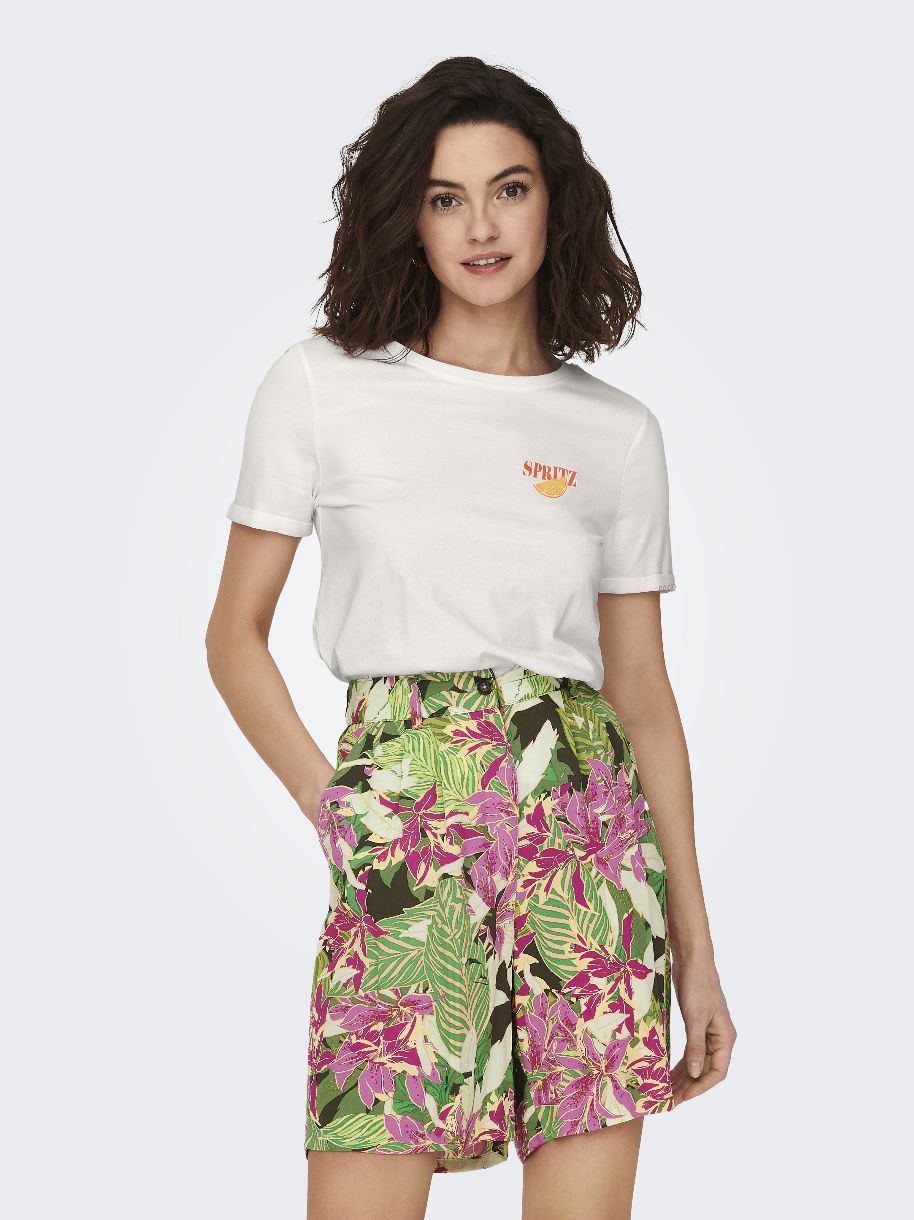 T-SHIRT KITA SUR UNE TERRASSE