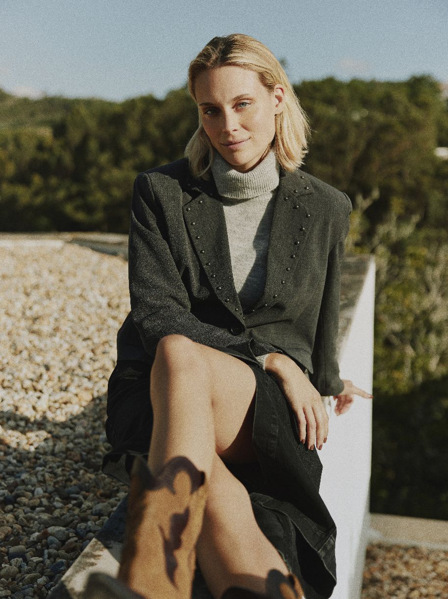 JUPE DE JEAN LARA SE DÉCENTRER