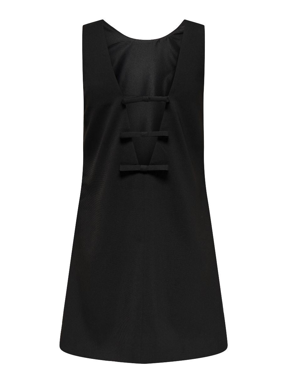 ADORA LA PETITE ROBE NOIRE