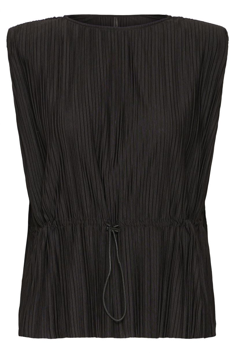 TOP MIKALA PRENDRE LE PLI