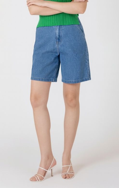 BERMUDA DE JEANS AVEC AISANCE