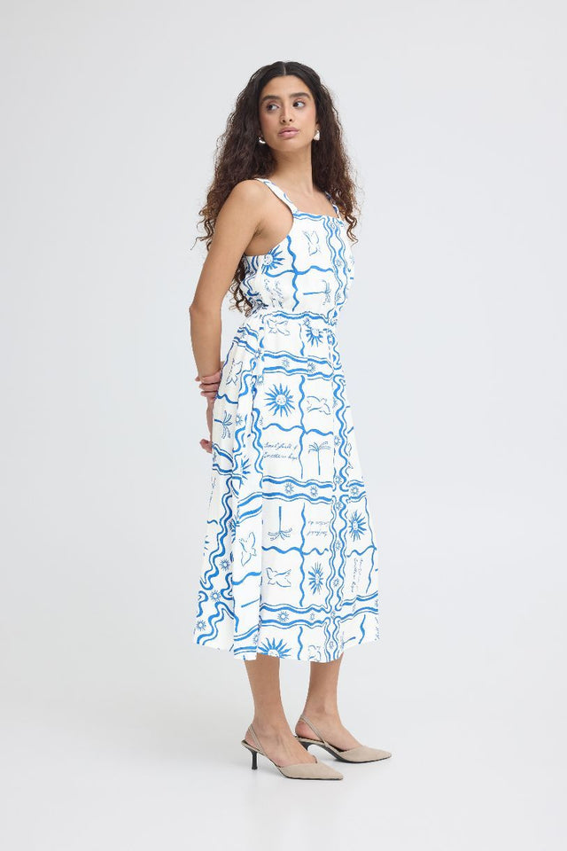 75% viscose, 13% lin, 12% polyamide.