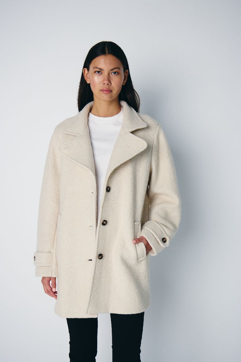 MANTEAU NEUTRALITÉ STIPA