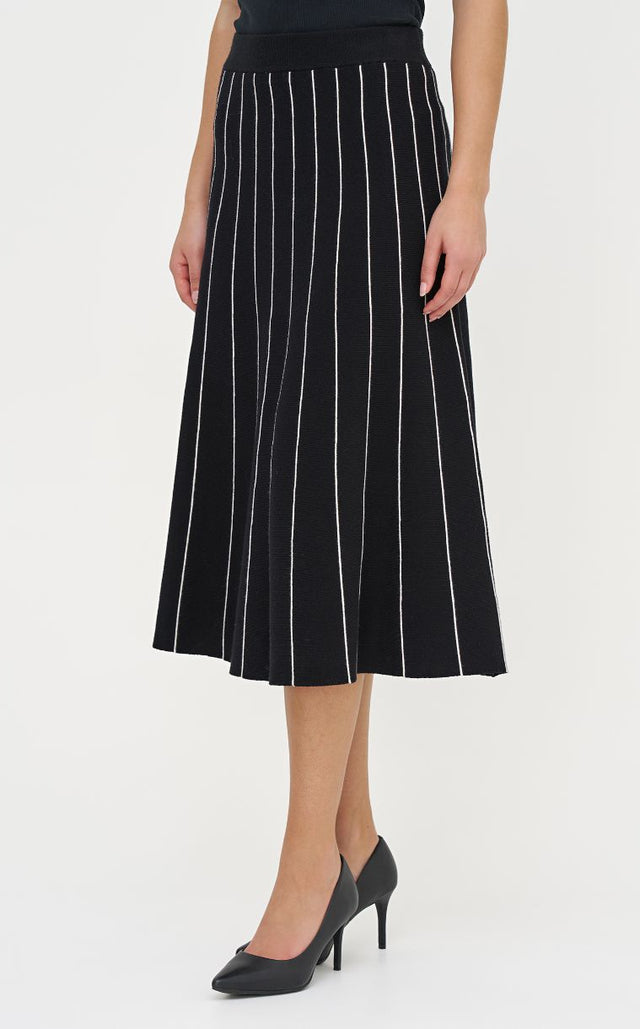 M JUPE 18-M-006Z