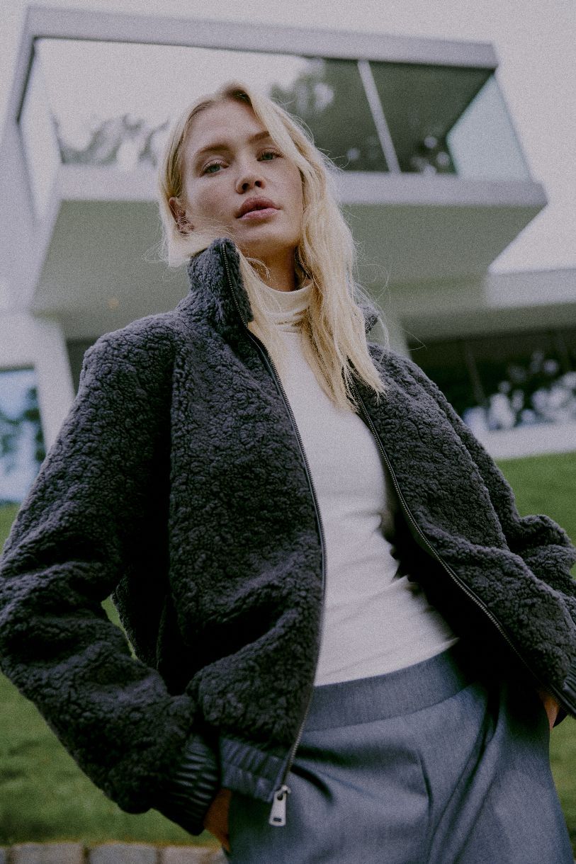CHANDAIL PAMILA ROLL NECK