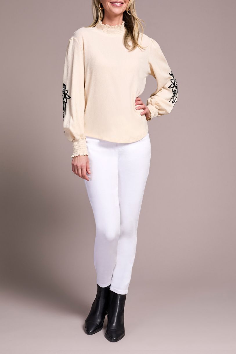 CHANDAIL UN PEU DE COQUETTERIE