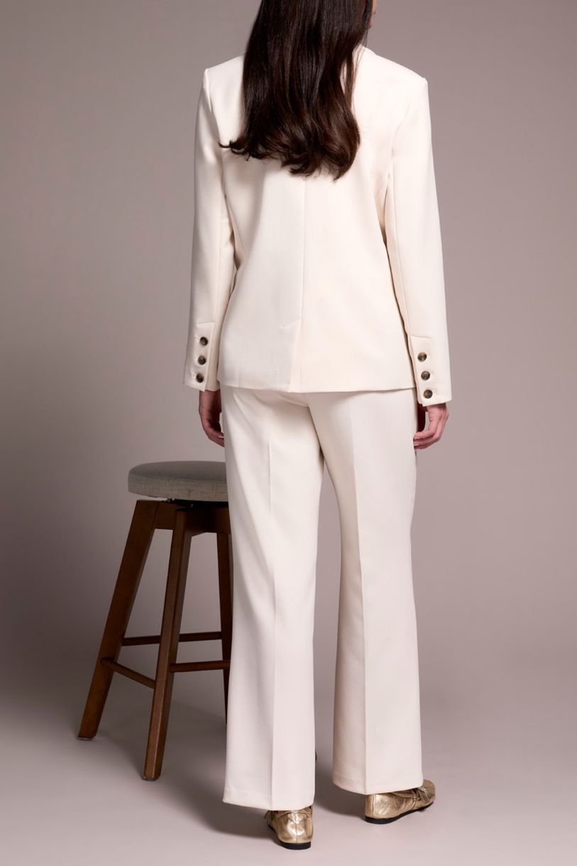 VESTON COMPLET-EMENT VANILLE