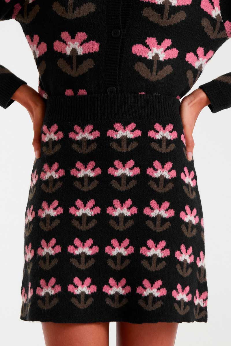 JUPE COURTE BABOUSHKA DANS LES FLEURS