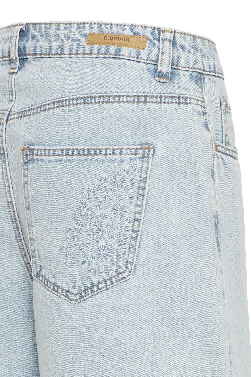 SHORT DE JEANS KIELO LES PÉTALES AU VENT