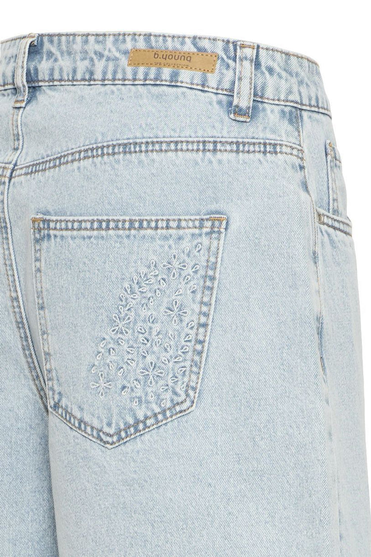 SHORT DE JEANS KIELO LES PÉTALES AU VENT