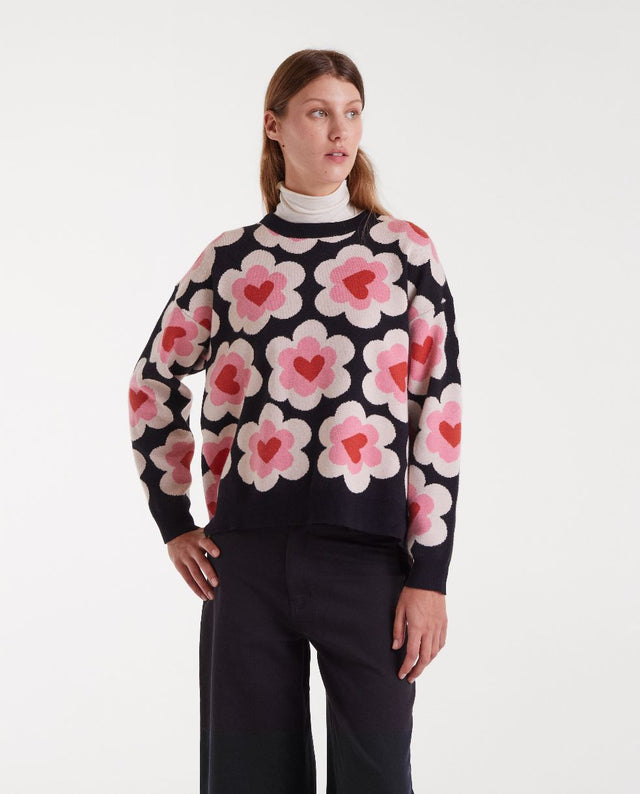 PULL PISTIL EN COEUR