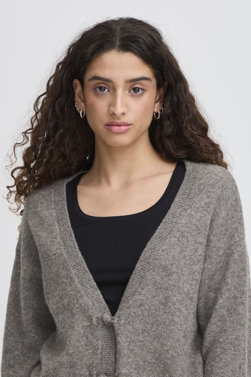 CARDIGAN DASILA À L'ÉCOLE PRIVÉE