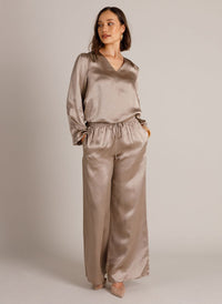 YEST BLOUSE WINNIKA