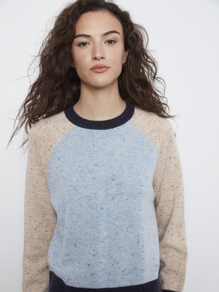 CHARLIE B PULL C2079-404B