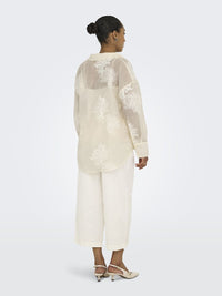 CHEMISIER OREGON LE VOILE ET SES FLEURS