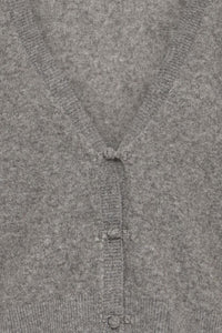 CARDIGAN DASILA À L'ÉCOLE PRIVÉE