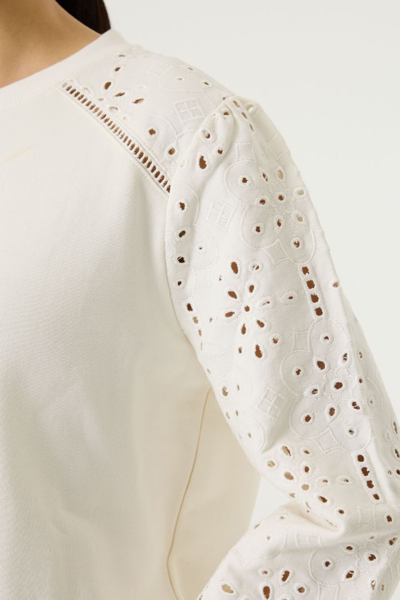 CHANDAIL FLEURS DISCRÈTES