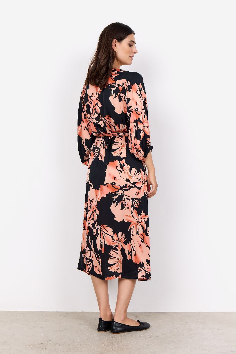 ROBE LONGUE FORCE D'ATTRACTION