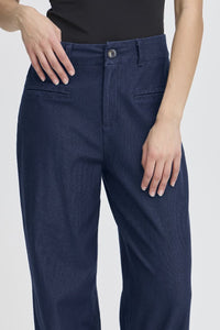 LE JEANS-PANTALON DE KATE
