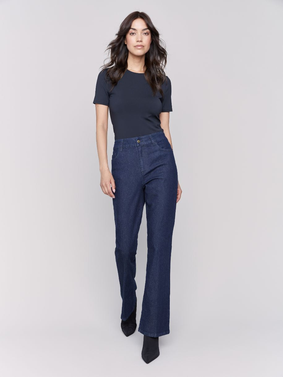 JEANS ÉVASÉ PAR PRINCIPE