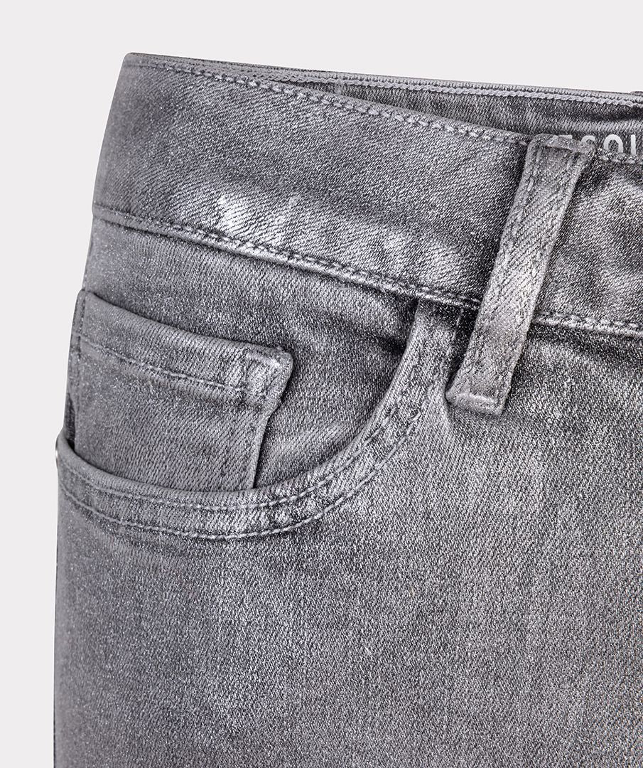 JEAN LARGE SOIR DE SORTIE