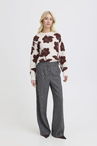 B. YOUNG PANTALON BYETONA SUIT