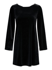 ROBE BOUCLE SUR FOND DE VELOURS