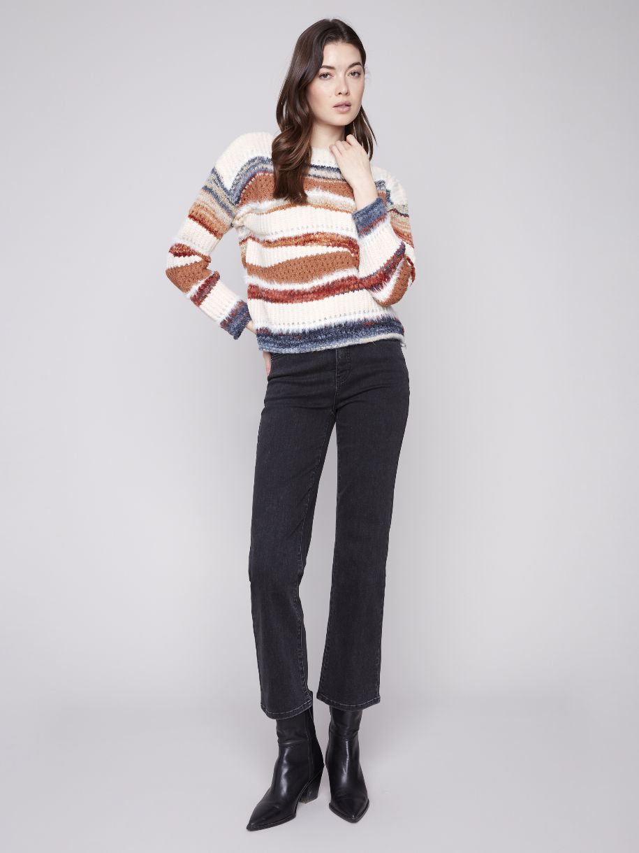 PULL CHENILLE DEVIENDRA PAPILLON