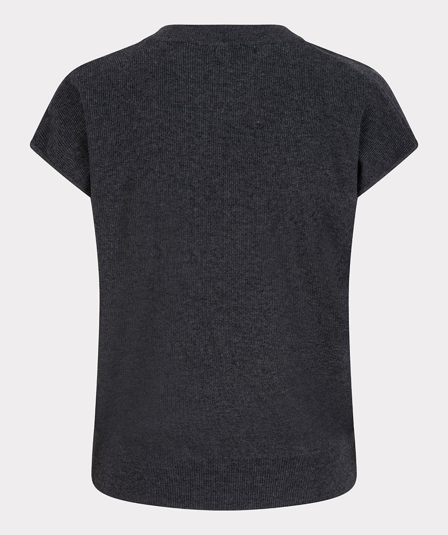 T-SHIRT DÉBARDEUR TOTALEMENT FÉMININ