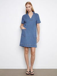 ROBE-CHEMISIER EN JEANS TOUTE SIMPLE