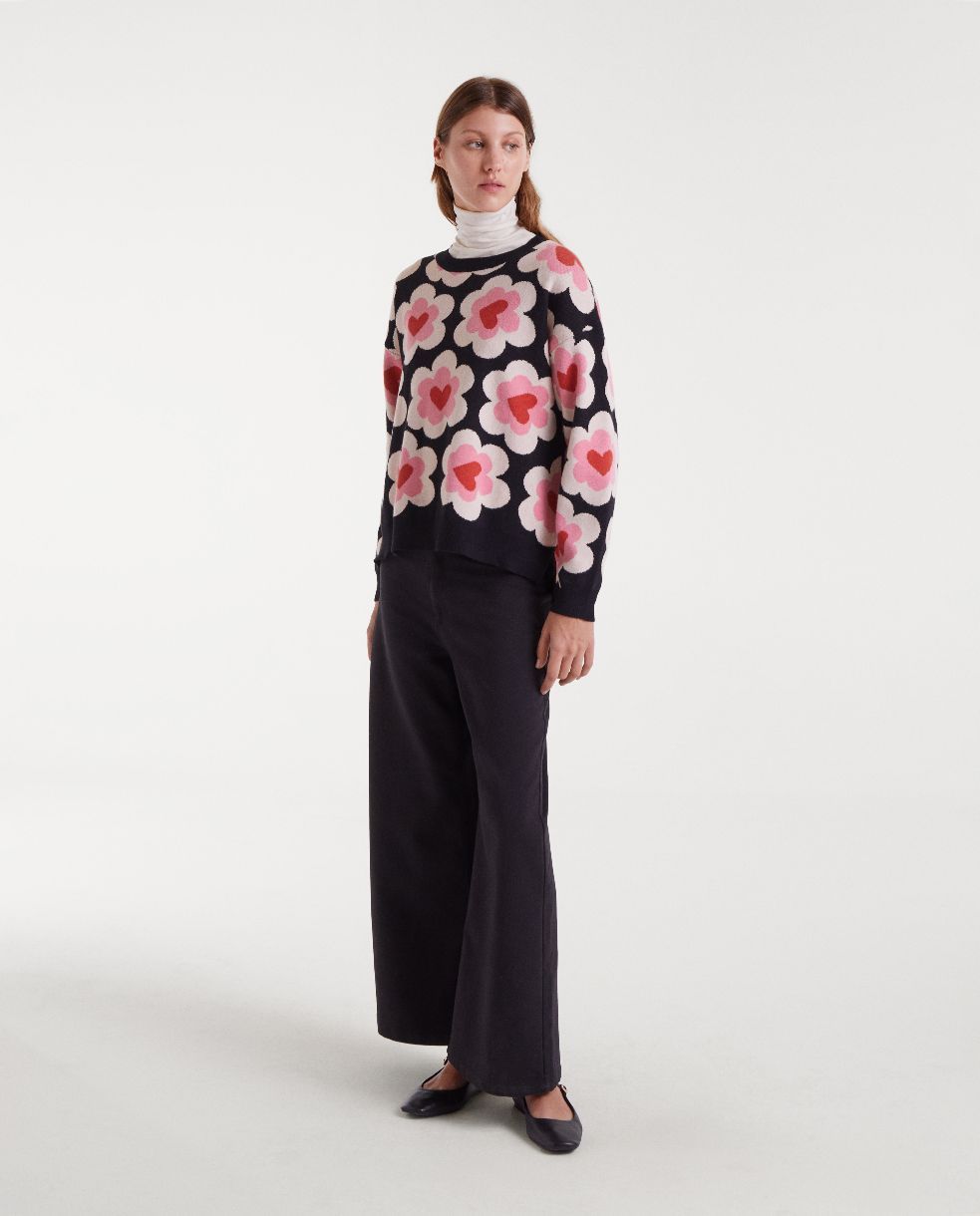 PULL PISTIL EN COEUR