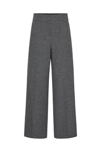 B. YOUNG PANTALON BYETONA SUIT