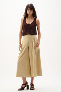 CAMISOLE EN TRICOT ORNÉE