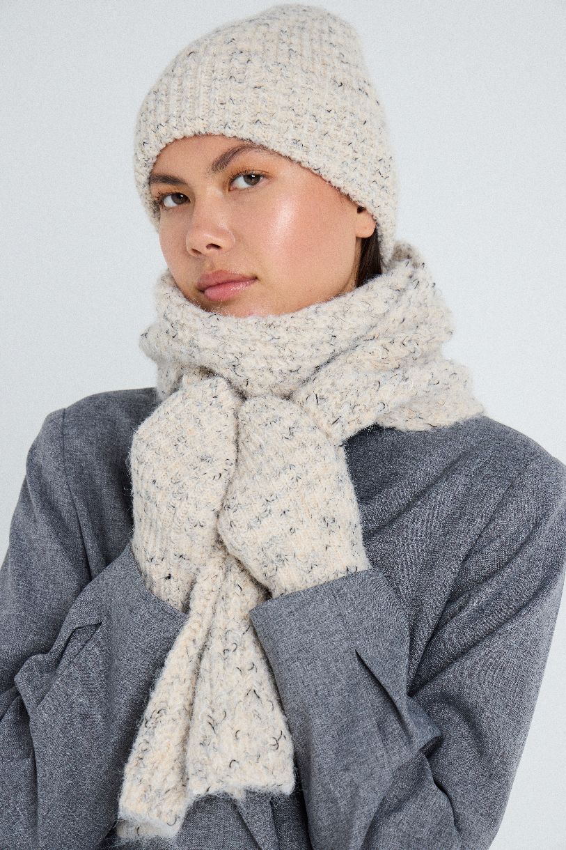 FOULARD LIINA EST TOUTE MÉLANGÉE