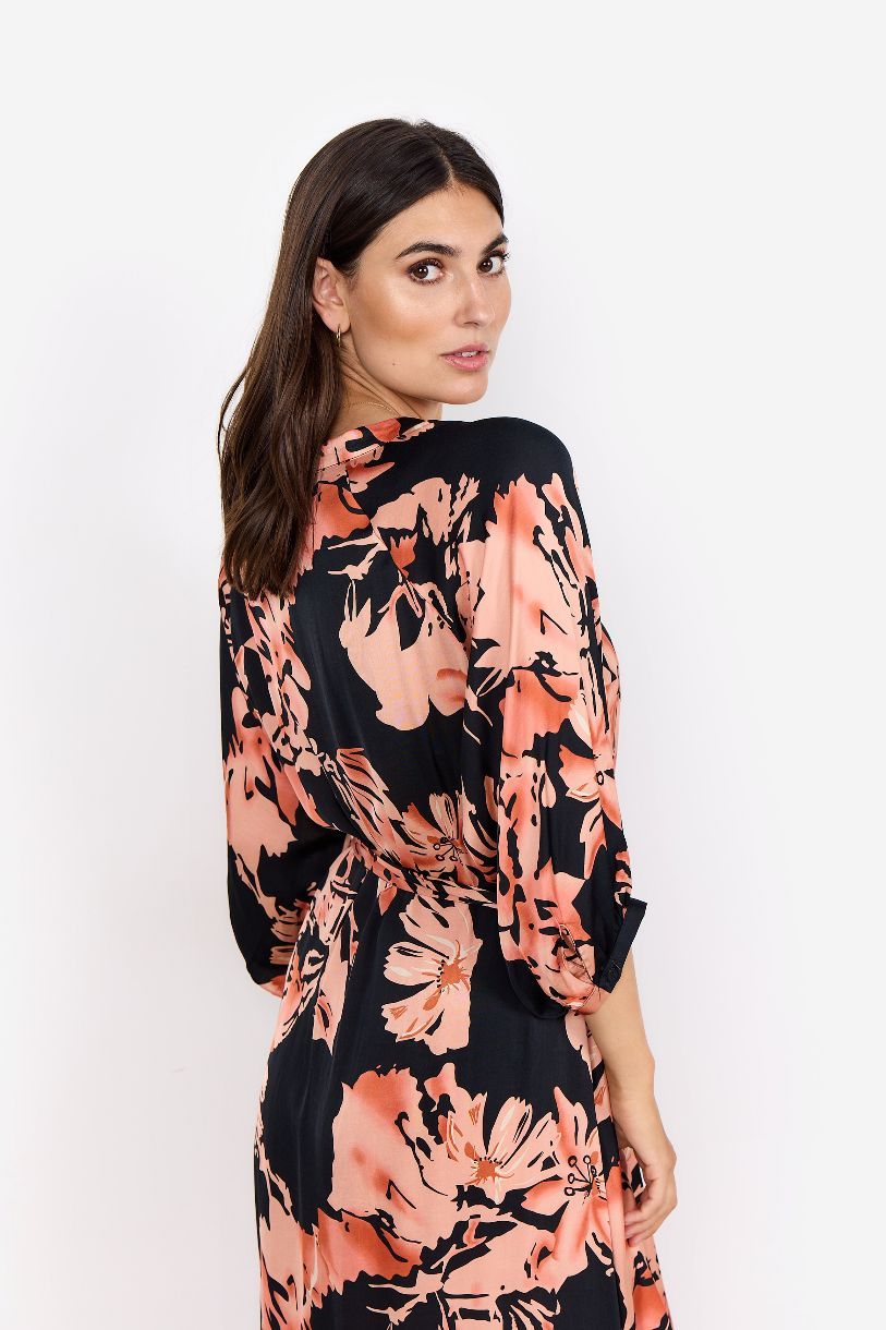 ROBE LONGUE FORCE D'ATTRACTION