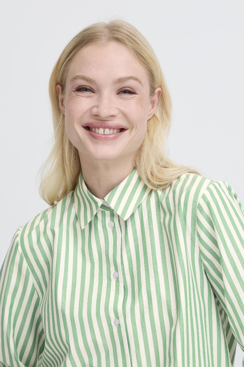 CHEMISIER HETILA À LA GARÇONNE