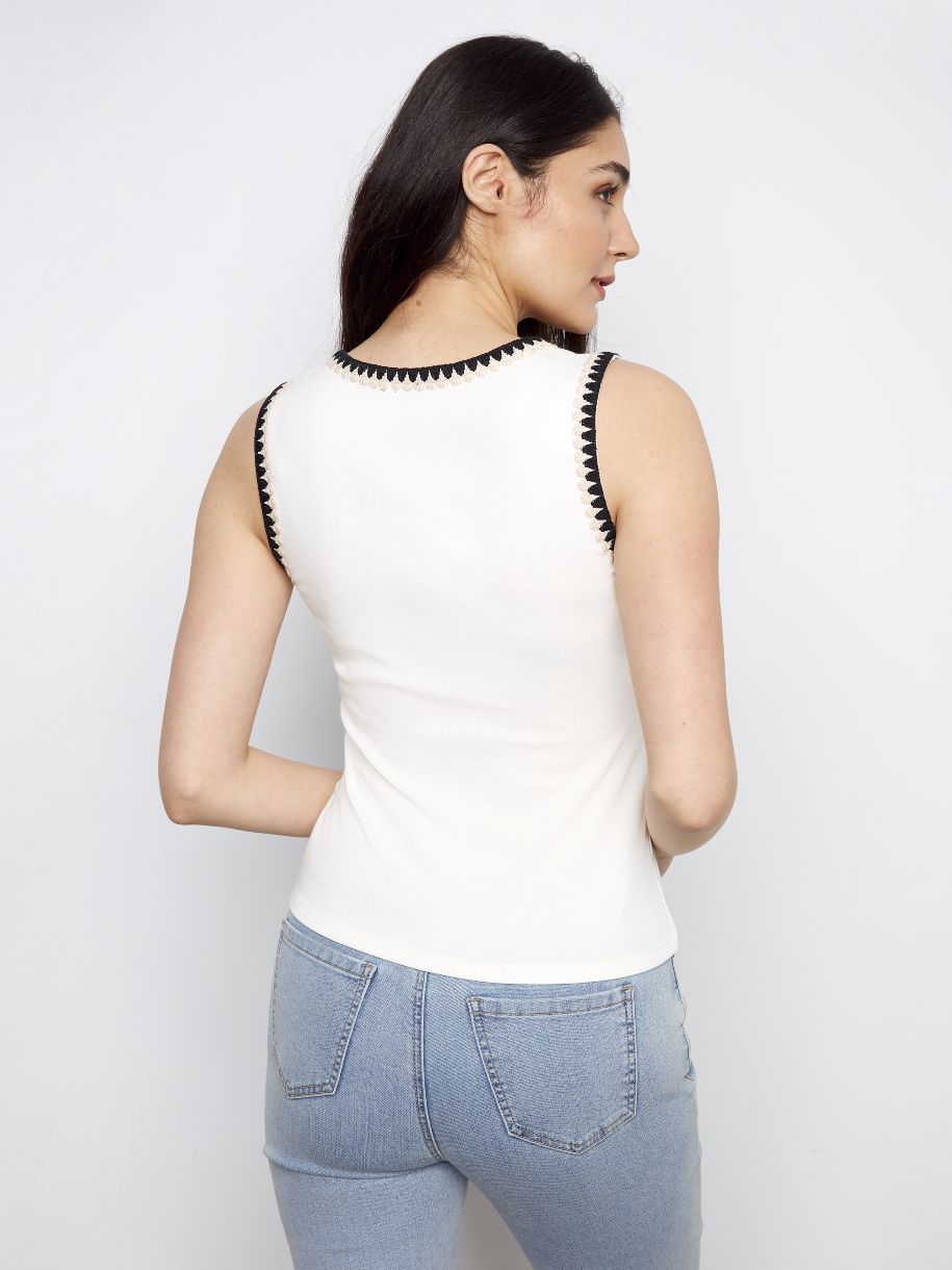 CAMISOLE LA BORDURE QUI A DU CARACTÈRE