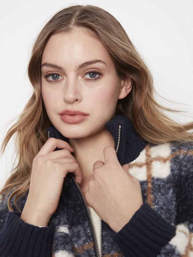 CHARLIE B JACKET C6437P-707A