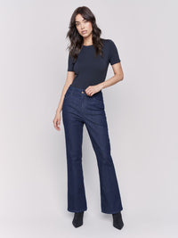 JEANS ÉVASÉ PAR PRINCIPE
