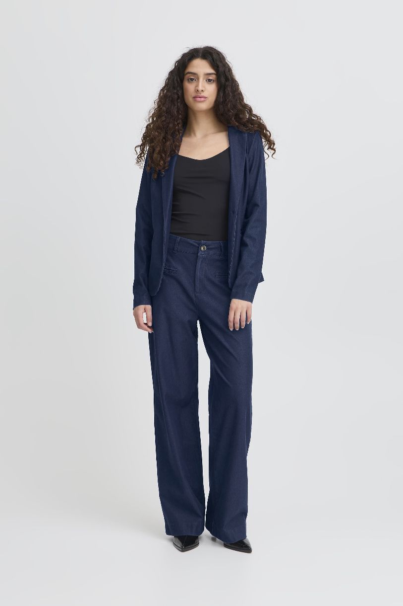 LE JEANS-PANTALON DE KATE