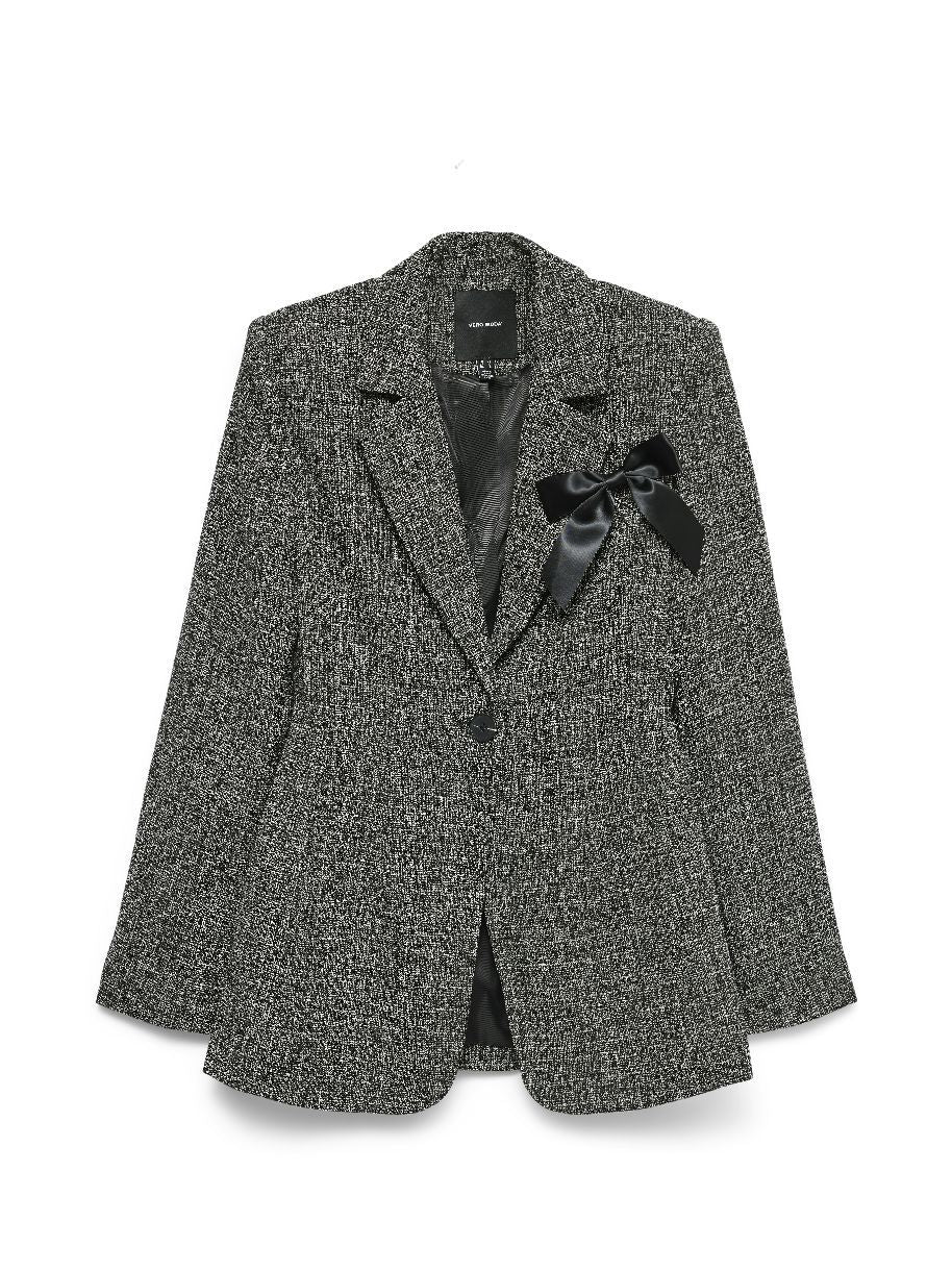 VESTON PERLE & SA BOUCLE EN BOUTONNIÈRE