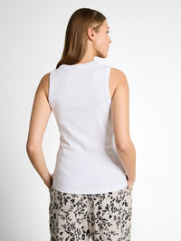 CAMISOLE UNE ASSISE SOLIDE